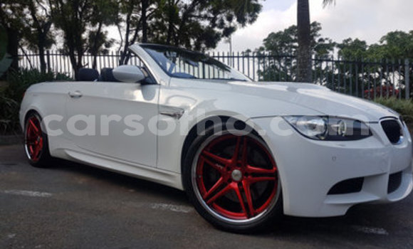 Sayi Na hannu BMW M3 White Mota in Butha Buthe a Butha-Buthe Sayi Na hannu BMW M3 White Mota in Butha Buthe a Butha-Buthe