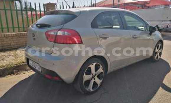 Sayi Na hannu Kia Rio Silver Mota in Butha Buthe a Butha-Buthe Sayi Na hannu Kia Rio Silver Mota in Butha Buthe a Butha-Buthe