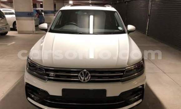 Acheter Occasion Voiture Volkswagen Tiguan Blanc à Butha–Buthe, Thaba-Tseka Acheter Occasion Voiture Volkswagen Tiguan Blanc à Butha–Buthe, Thaba-Tseka