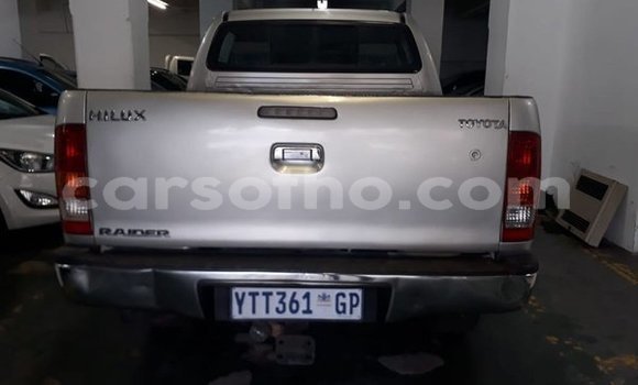 Buy Used Toyota Hilux Silver Car in Maseru in Maseru Buy Used Toyota Hilux Silver Car in Maseru in Maseru