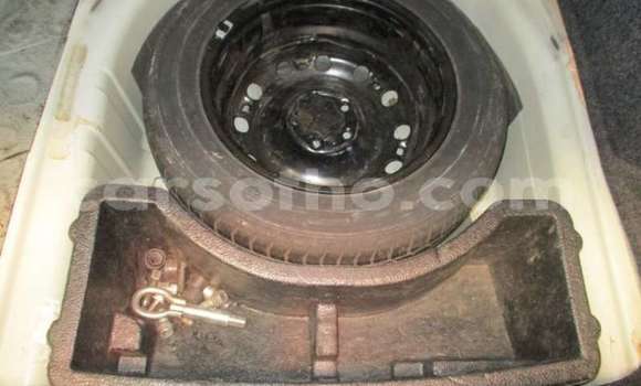 Sayi Na hannu Volkswagen Polo White Mota in Maseru a Maseru Sayi Na hannu Volkswagen Polo White Mota in Maseru a Maseru