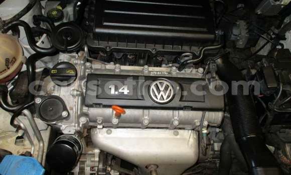 Sayi Na hannu Volkswagen Polo White Mota in Maseru a Maseru Sayi Na hannu Volkswagen Polo White Mota in Maseru a Maseru