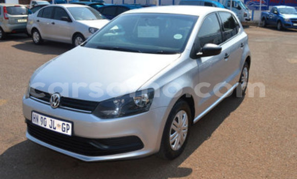 Sayi Na hannu Volkswagen Polo Silver Mota in Maseru a Maseru Sayi Na hannu Volkswagen Polo Silver Mota in Maseru a Maseru