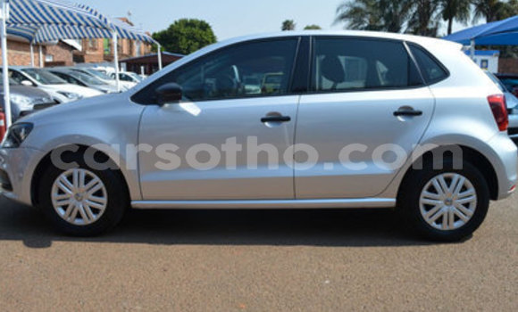 Sayi Na hannu Volkswagen Polo Silver Mota in Maseru a Maseru Sayi Na hannu Volkswagen Polo Silver Mota in Maseru a Maseru