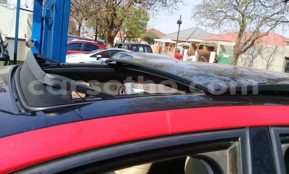 Sayi Na hannu Volkswagen Polo Red Mota in Maseru a Maseru Sayi Na hannu Volkswagen Polo Red Mota in Maseru a Maseru