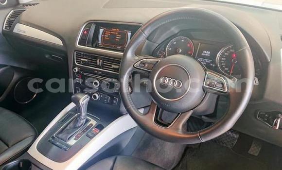 Sayi Na hannu Audi Q5 White Mota in Maputsoa a Leribe Sayi Na hannu Audi Q5 White Mota in Maputsoa a Leribe