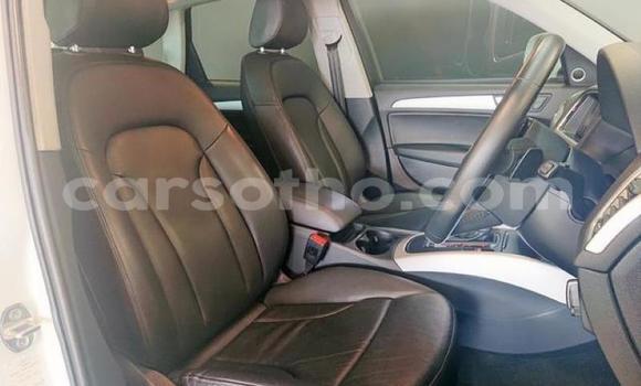 Sayi Na hannu Audi Q5 White Mota in Maputsoa a Leribe Sayi Na hannu Audi Q5 White Mota in Maputsoa a Leribe