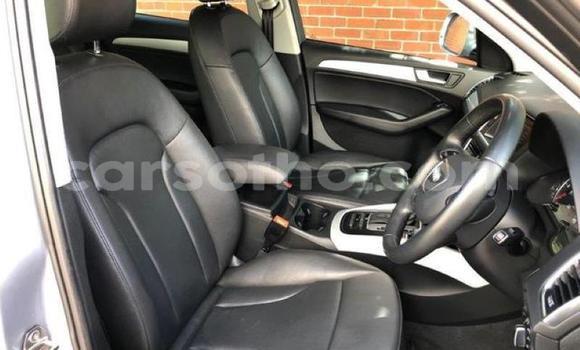 Sayi Na hannu Audi Q5 Silver Mota in Hlotse a Leribe Sayi Na hannu Audi Q5 Silver Mota in Hlotse a Leribe