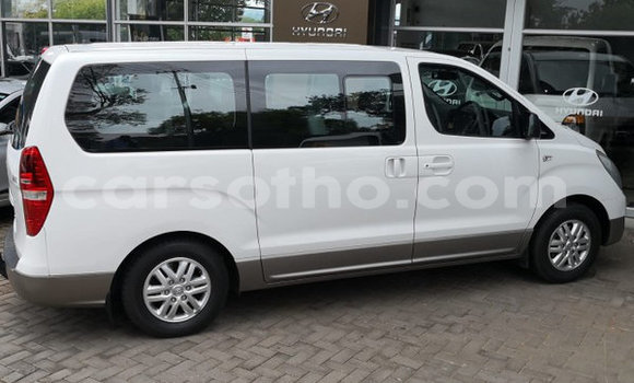 اشتري مستعمل Hyundai H1 White سيارة في Maputsoa في Leribe اشتري مستعمل Hyundai H1 White سيارة في Maputsoa في Leribe