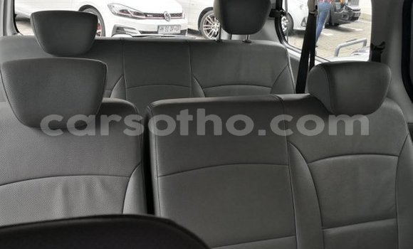 اشتري مستعمل Hyundai H1 White سيارة في Maputsoa في Leribe اشتري مستعمل Hyundai H1 White سيارة في Maputsoa في Leribe
