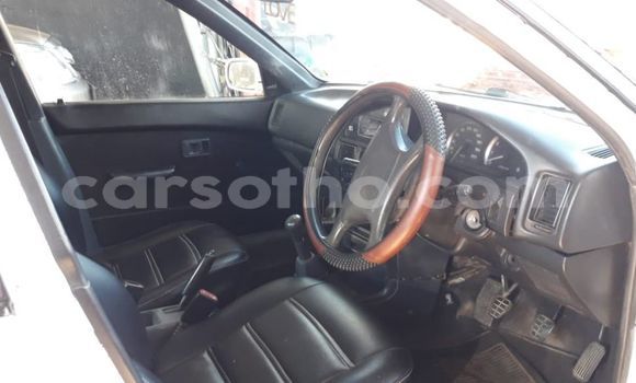 Sayi Na hannu Toyota Corolla White Mota in Maputsoe a Leribe Sayi Na hannu Toyota Corolla White Mota in Maputsoe a Leribe