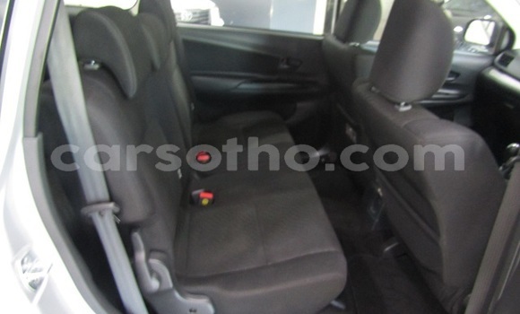 اشتري مستعمل Toyota Avanza Silver سيارة في Maseru في Maseru اشتري مستعمل Toyota Avanza Silver سيارة في Maseru في Maseru