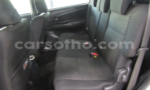 اشتري مستعمل Toyota Avanza Silver سيارة في Maseru في Maseru اشتري مستعمل Toyota Avanza Silver سيارة في Maseru في Maseru