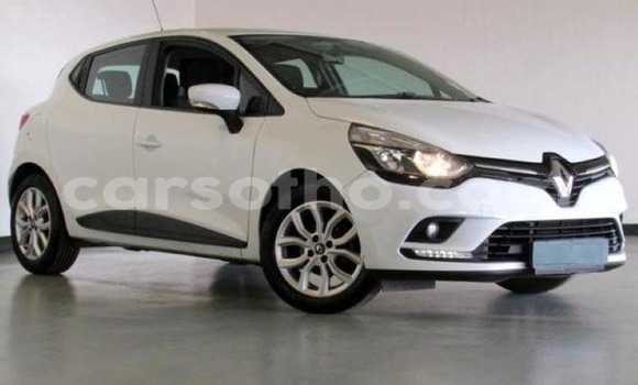 Buy Used Renault Clio White Car in Maseru in Maseru Buy Used Renault Clio White Car in Maseru in Maseru