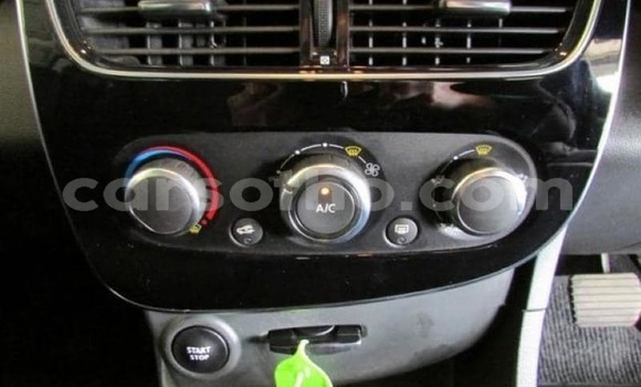 Buy Used Renault Clio White Car in Maseru in Maseru Buy Used Renault Clio White Car in Maseru in Maseru