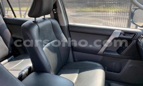 Acheter Occasion Voiture Toyota Land Cruiser Prado Blanc à Maseru, Maseru Acheter Occasion Voiture Toyota Land Cruiser Prado Blanc à Maseru, Maseru