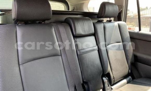 Acheter Occasion Voiture Toyota Land Cruiser Prado Blanc à Maseru, Maseru Acheter Occasion Voiture Toyota Land Cruiser Prado Blanc à Maseru, Maseru