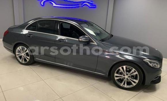 Acheter Occasion Voiture Mercedes-Benz C–Class Bleu à Maseru, Maseru Acheter Occasion Voiture Mercedes-Benz C–Class Bleu à Maseru, Maseru