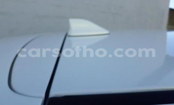 Acheter Occasion Voiture Nissan Qashqai Blanc à Maputsoa, Leribe Acheter Occasion Voiture Nissan Qashqai Blanc à Maputsoa, Leribe