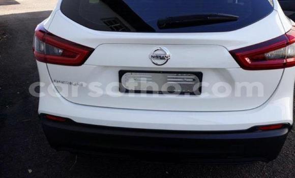 Acheter Occasion Voiture Nissan Qashqai Blanc à Maputsoa, Leribe Acheter Occasion Voiture Nissan Qashqai Blanc à Maputsoa, Leribe