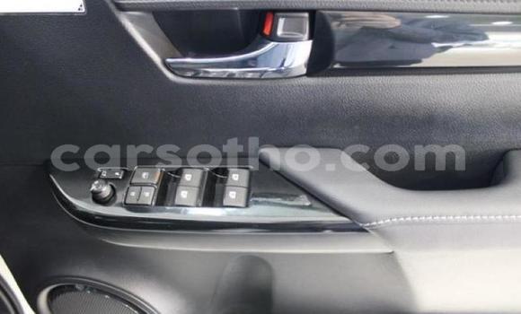 Buy Used Toyota Hilux White Car in Maputsoe in Leribe Buy Used Toyota Hilux White Car in Maputsoe in Leribe