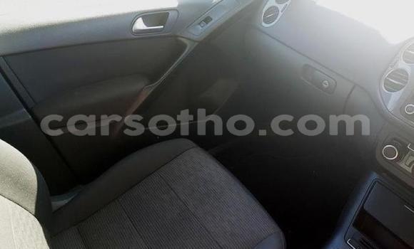 Buy Used Volkswagen Tiguan Black Car in Hlotse in Leribe Buy Used Volkswagen Tiguan Black Car in Hlotse in Leribe
