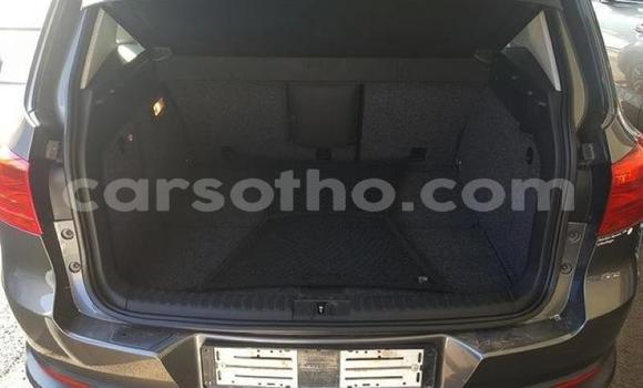 Buy Used Volkswagen Tiguan Black Car in Hlotse in Leribe Buy Used Volkswagen Tiguan Black Car in Hlotse in Leribe