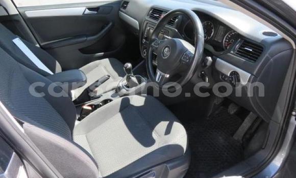 Sayi Na hannu Volkswagen Jetta Silver Mota in Hlotse a Leribe Sayi Na hannu Volkswagen Jetta Silver Mota in Hlotse a Leribe