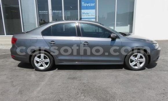 Sayi Na hannu Volkswagen Jetta Silver Mota in Hlotse a Leribe Sayi Na hannu Volkswagen Jetta Silver Mota in Hlotse a Leribe
