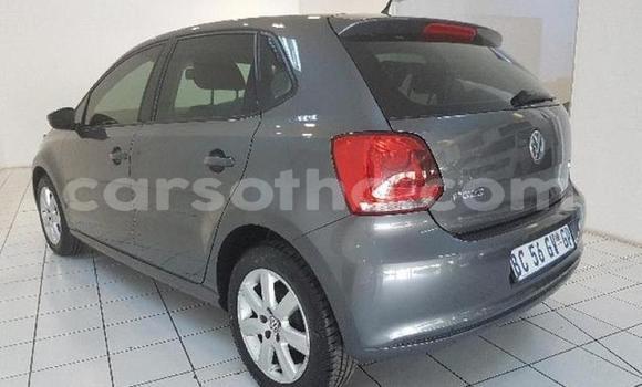 Sayi Na hannu Volkswagen Polo Silver Mota in Hlotse a Leribe Sayi Na hannu Volkswagen Polo Silver Mota in Hlotse a Leribe