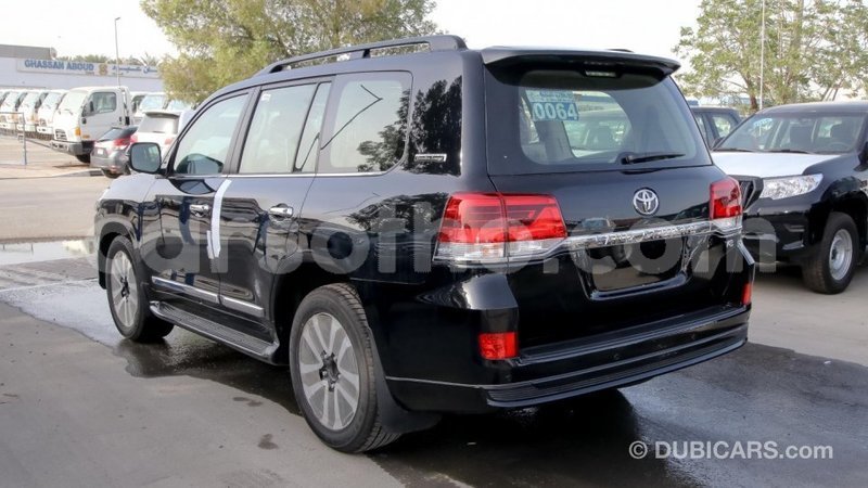 Big with watermark toyota land cruiser maseru import dubai 12109