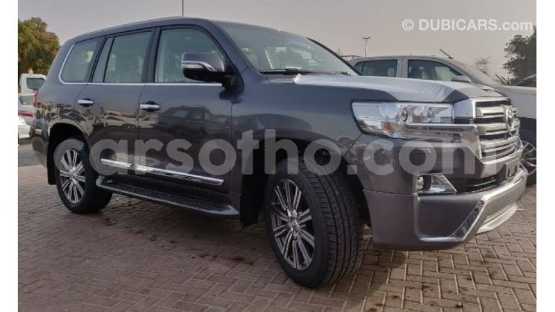 Big with watermark toyota land cruiser maseru import dubai 12111