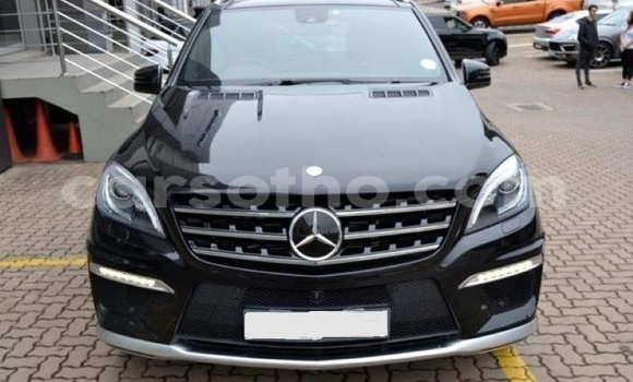 Acheter Occasion Voiture Mercedes-Benz ML–Class Noir à Hlotse, Leribe Acheter Occasion Voiture Mercedes-Benz ML–Class Noir à Hlotse, Leribe