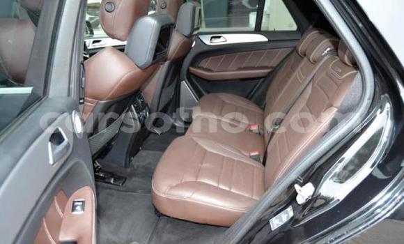 Acheter Occasion Voiture Mercedes-Benz ML–Class Noir à Hlotse, Leribe Acheter Occasion Voiture Mercedes-Benz ML–Class Noir à Hlotse, Leribe