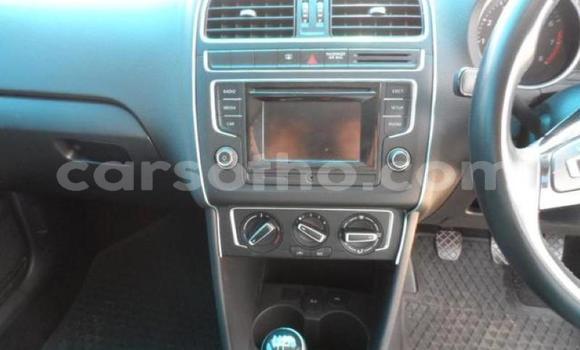 Acheter Occasion Voiture Volkswagen Polo Blanc à Hlotse, Leribe Acheter Occasion Voiture Volkswagen Polo Blanc à Hlotse, Leribe