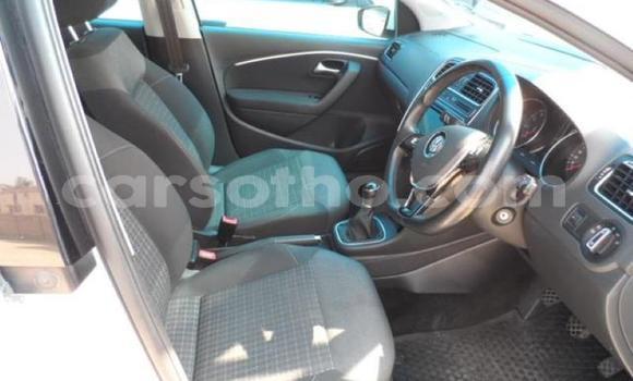 Acheter Occasion Voiture Volkswagen Polo Blanc à Hlotse, Leribe Acheter Occasion Voiture Volkswagen Polo Blanc à Hlotse, Leribe