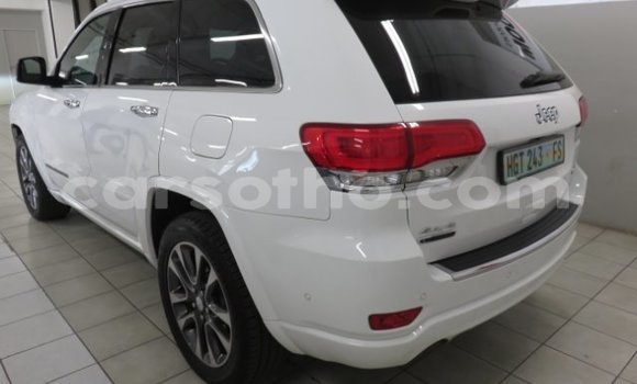 Acheter Occasion Voiture Jeep Grand Cherokee Blanc à Maseru, Maseru Acheter Occasion Voiture Jeep Grand Cherokee Blanc à Maseru, Maseru