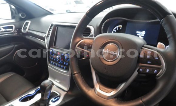 Acheter Occasion Voiture Jeep Grand Cherokee Blanc à Maseru, Maseru Acheter Occasion Voiture Jeep Grand Cherokee Blanc à Maseru, Maseru