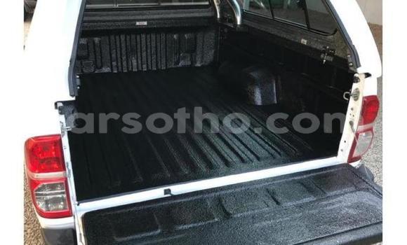 Acheter Occasion Voiture Toyota Hilux Blanc à Hlotse, Leribe Acheter Occasion Voiture Toyota Hilux Blanc à Hlotse, Leribe