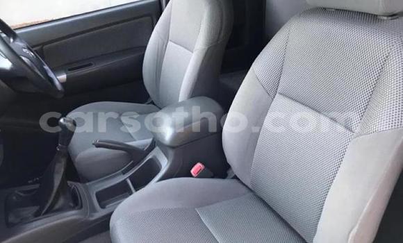 Acheter Occasion Voiture Toyota Hilux Blanc à Hlotse, Leribe Acheter Occasion Voiture Toyota Hilux Blanc à Hlotse, Leribe
