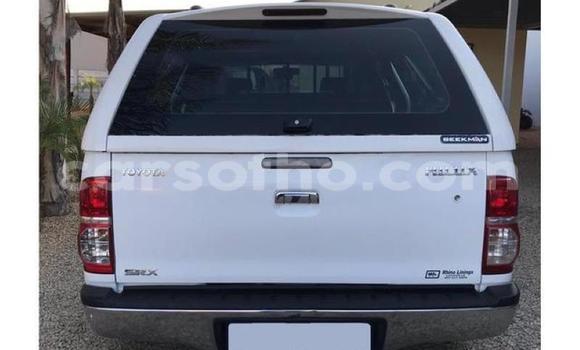 Acheter Occasion Voiture Toyota Hilux Blanc à Hlotse, Leribe Acheter Occasion Voiture Toyota Hilux Blanc à Hlotse, Leribe