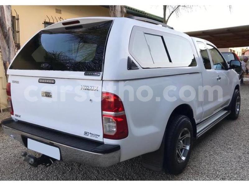 Big with watermark toyota hilux leribe hlotse 12137