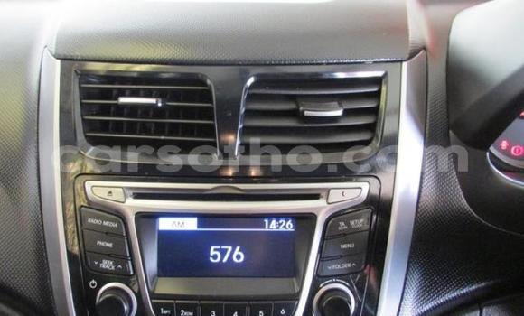 Sayi Na hannu Hyundai Accent White Mota in Maseru a Maseru Sayi Na hannu Hyundai Accent White Mota in Maseru a Maseru