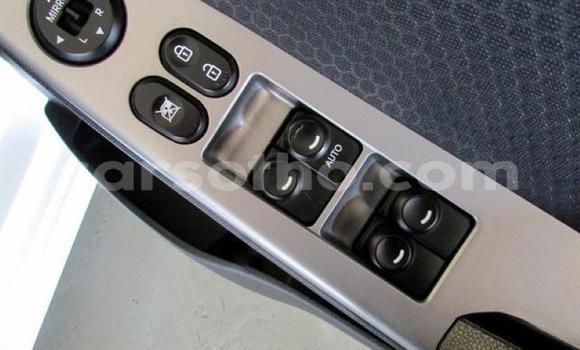 Sayi Na hannu Hyundai Accent White Mota in Maseru a Maseru Sayi Na hannu Hyundai Accent White Mota in Maseru a Maseru