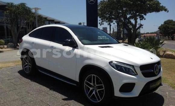 اشتري مستعمل Mercedes-Benz AMG GLE Coupe White سيارة في Mohale's Hoek في Mohale's Hoek اشتري مستعمل Mercedes-Benz AMG GLE Coupe White سيارة في Mohale's Hoek في Mohale's Hoek