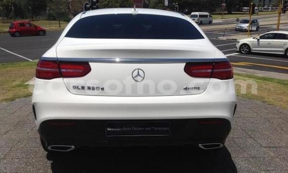 اشتري مستعمل Mercedes-Benz AMG GLE Coupe White سيارة في Mohale's Hoek في Mohale's Hoek اشتري مستعمل Mercedes-Benz AMG GLE Coupe White سيارة في Mohale's Hoek في Mohale's Hoek