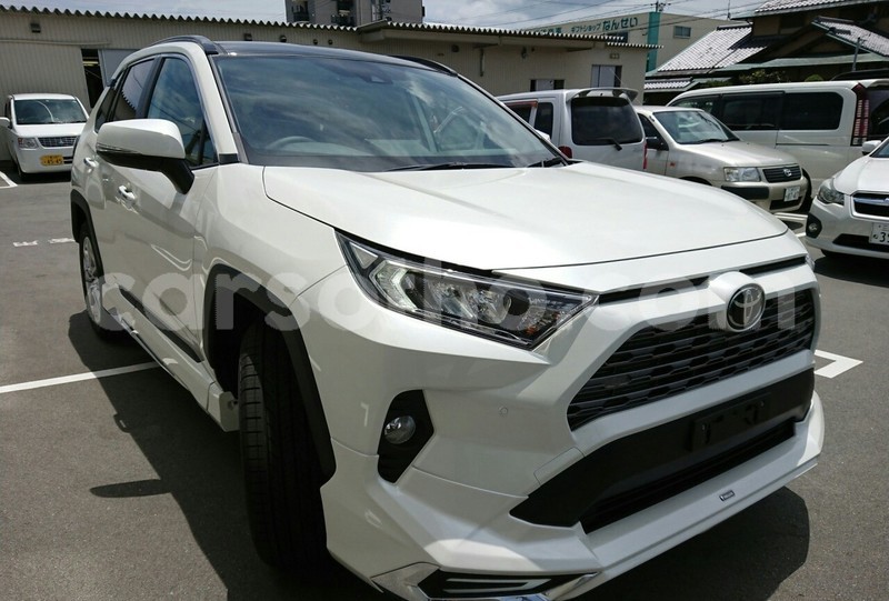 Big with watermark toyota rav4 leribe maputsoe 12190