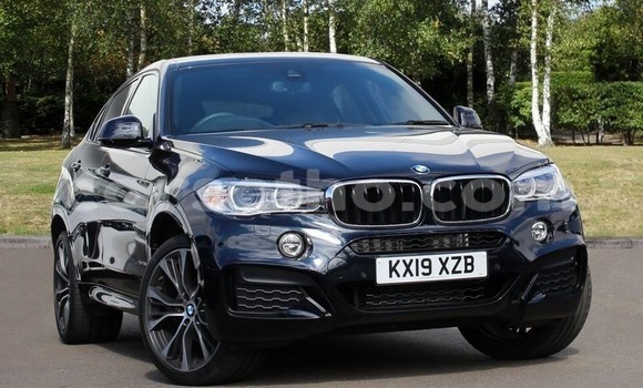 اشتري مستعمل BMW X3 Black سيارة في Butha Buthe في Butha-Buthe اشتري مستعمل BMW X3 Black سيارة في Butha Buthe في Butha-Buthe