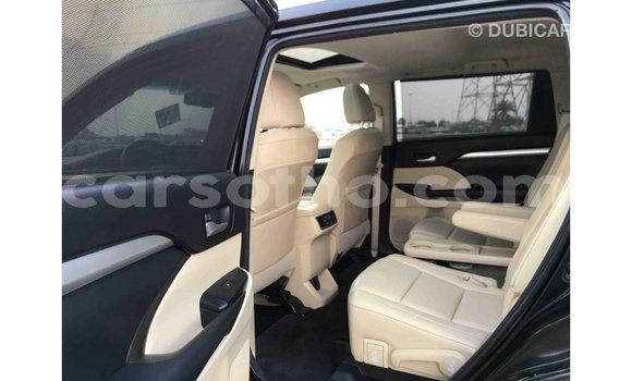 Buy Import Toyota Highlander Black Car in Import - Dubai in Maseru Buy Import Toyota Highlander Black Car in Import - Dubai in Maseru