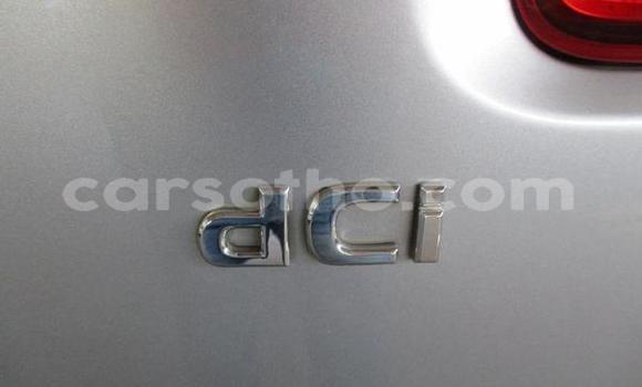 Sayi Na hannu Nissan Qashqai Silver Mota in Maseru a Maseru Sayi Na hannu Nissan Qashqai Silver Mota in Maseru a Maseru